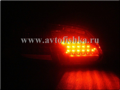 Nissan Maxima QX III (00-03) фонари задние светодиодные красно-белые, комплект лев.+прав.